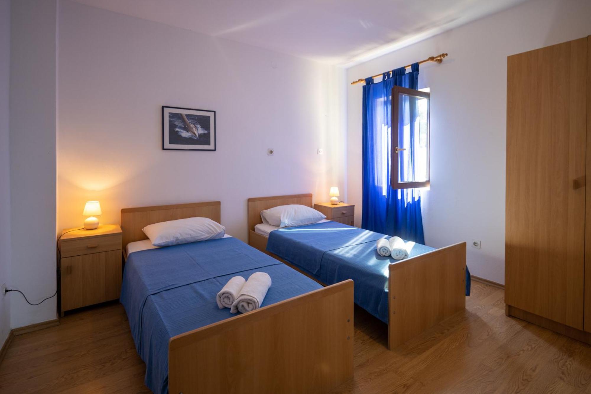 Apartments Gaja Blue Ap Sveti Filip i Jakov Exterior photo